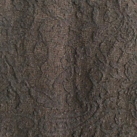 💥 Old Navy Maternity Top - Picture 3 of 4